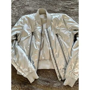 Alo Yoga Off Duty Bomber Jacket in Silver Mist